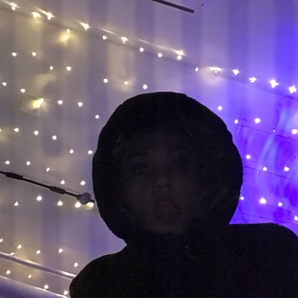 Meet your Posher, Igot - Picture 1 of 1